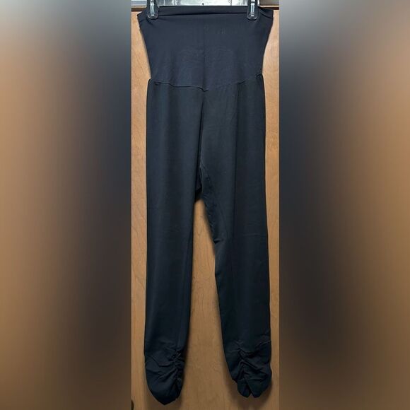 Motherhood Maternity Leggings with Rushed Leg (364) - Picture 1 of 4